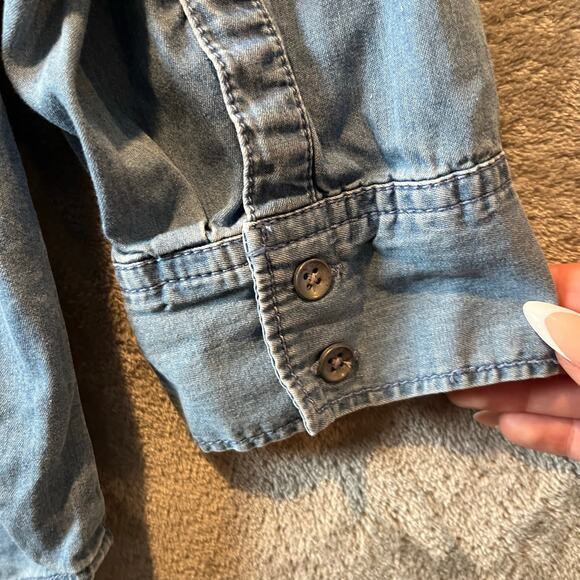 J. Jill Denim Women's Button Down Denim Top Blue Long Sleeve Size XL - Picture 6 of 7